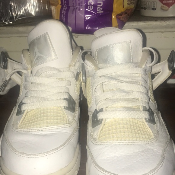 Jordan pure money 4s - Picture 2 of 6